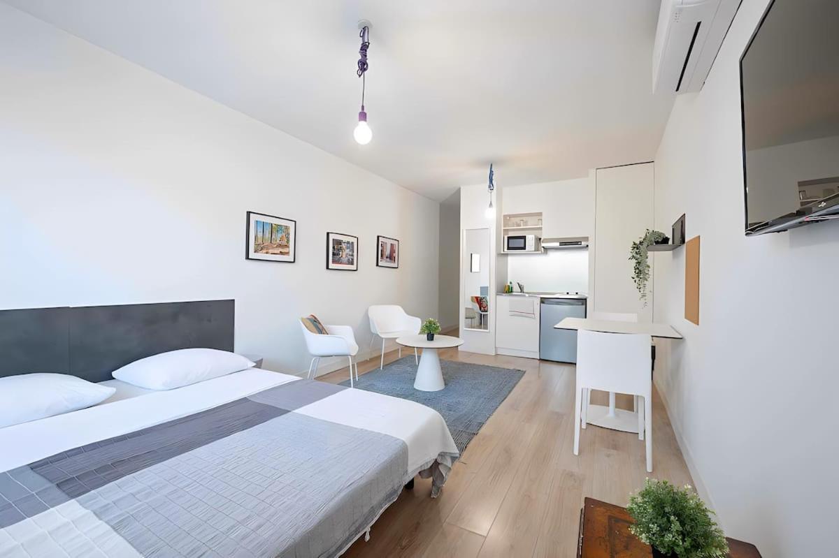 Montpellier Studio Climatise Luaran gambar